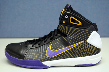 Nike Hyperdunk x Zoom Kobe IV (4) Hybrid - Los Angeles Lakers Away 01