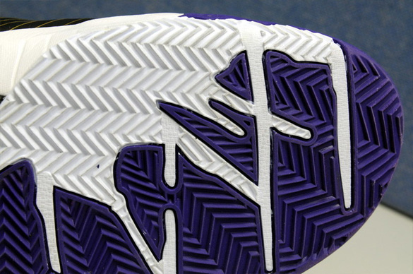Nike Hyperdunk x Zoom Kobe IV (4) Hybrid - Los Angeles Lakers Away 10