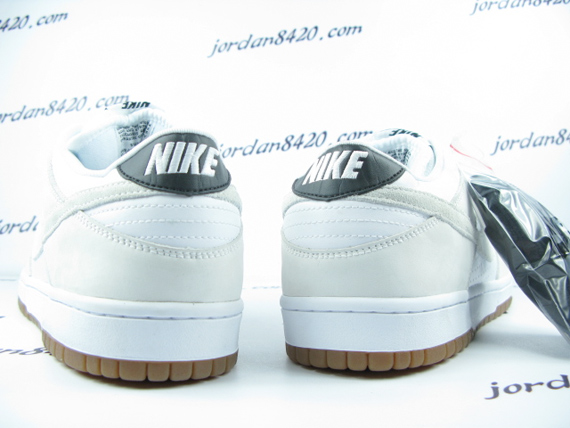 Nike SB Dunk Low Premium - White  Bone 03.jpg