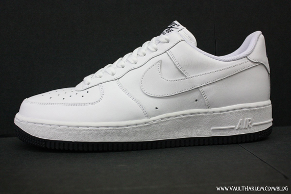 Nike Air Force I ‘07 - White  White - Dark Obsidian 02