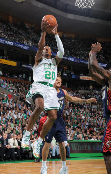 Air Jordan XI (11) Player Exclusive - Ray Allen 02.jpg