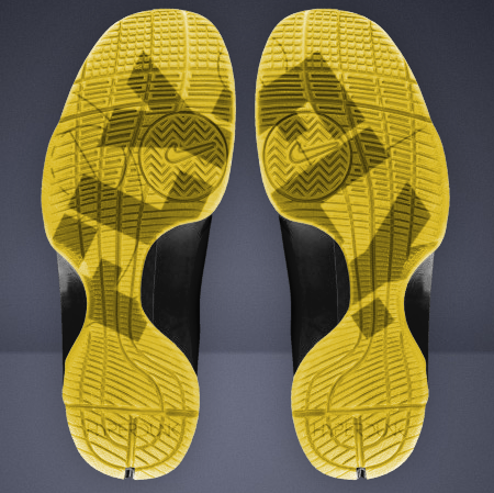 Nike iD Hyperdunk 04.png