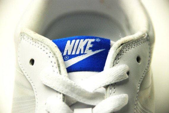 Nike Sportswear Cortez Fly Motion - April 2009 04.bmp