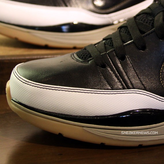 nike-blue-chip-love-pain-05.jpg