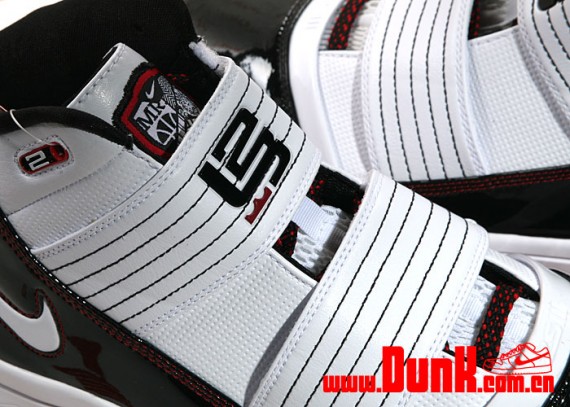 Nike Zoom LeBron Soldier III - Playoff Pack (POP) 06.jpg