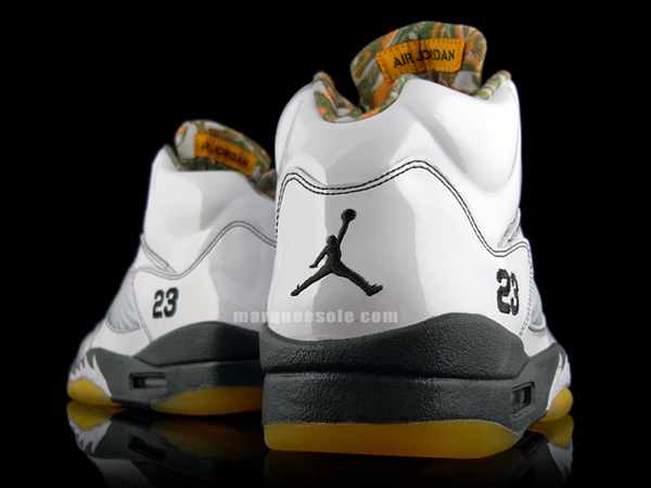 Air Jordan 5 Retro 2009 edition 03.jpg