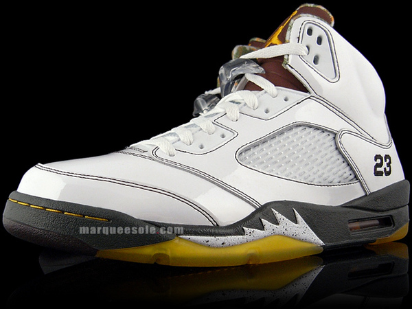 Air Jordan 5 Retro 2009 edition 01.jpg
