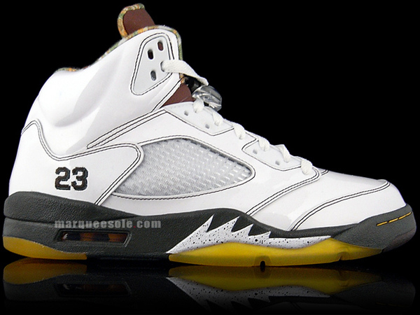 Air Jordan 5 Retro 2009 edition 02.jpg