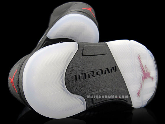 Air Jordan V (5) Raging Bull Pack - Black  Varsity Red  3M Detailed Photos 04.jpg