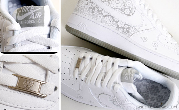 Nike Womens Air Force 1 Premium - Sakura 05.jpg