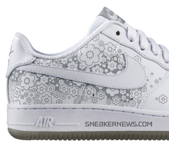 Nike Womens Air Force 1 Premium - Sakura 07.jpg