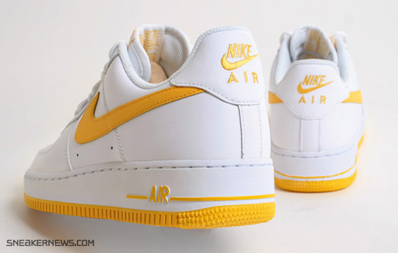 Nike Air Force 1 Low - White - Maize 04.jpg