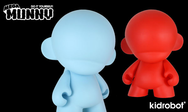 Kidrobot Mega Munny 藍 - 紅.jpg