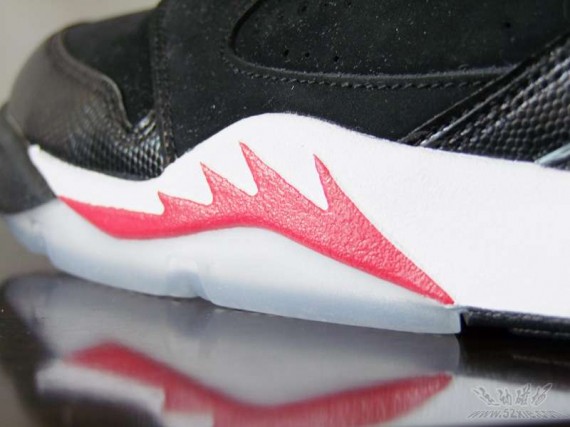 Air Jordan 60+ (Plus) - Black Red - Detail Photos 05.jpg