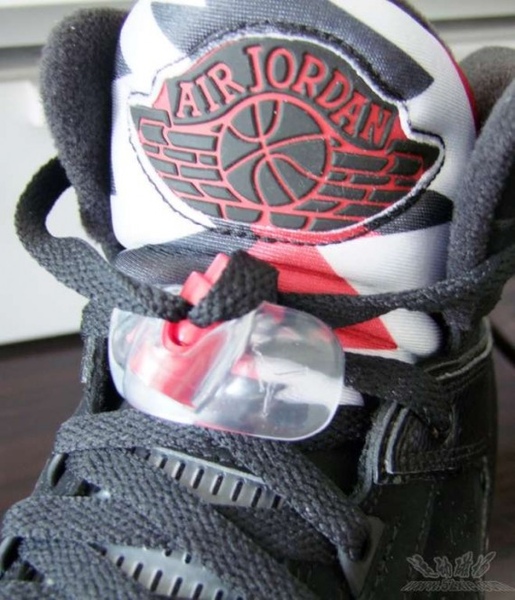 Air Jordan 60+ (Plus) - Black Red - Detail Photos 07.jpg