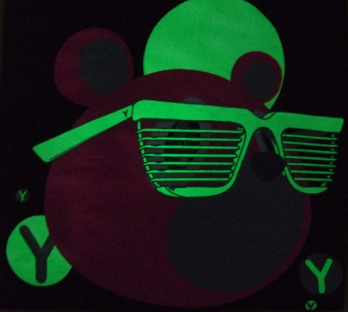 Air Yeezy "Glow" Black Tee 02