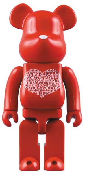 Bearbrick x Stitch 1000% International Love Heart.jpg