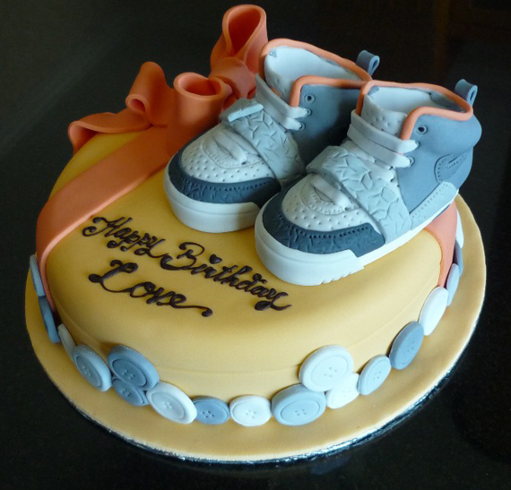 Air Yeezy Zen Grey - Another Birthday Cake 01.jpg