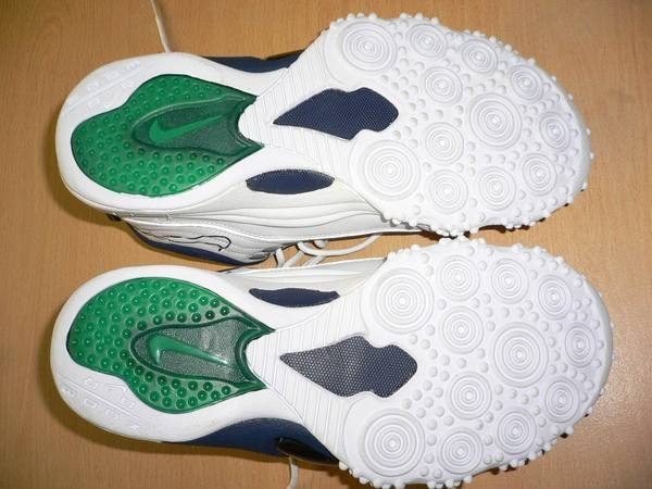 Nike Zoom Flight V B - Jason Kidd Limited Edition 02.jpg