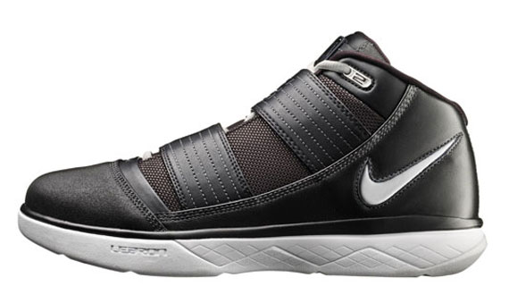 Nike Zoom LeBron Soldier III XDR 亞洲限定 Outdoor Pack - 黑 - 白 01.jpg