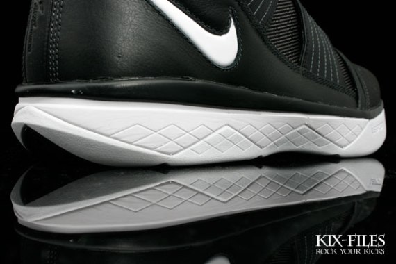 Nike Zoom LeBron Soldier III XDR 亞洲限定 Outdoor Pack - 黑 - 白 08.jpg