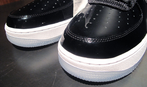 Nike Air Force 1 Bespoke ‘Space Jam’ by Bun B 03.jpg