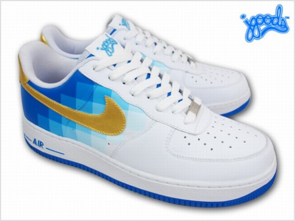 Nike Air Force 1 Pixel Fade Customs by JGoods  01.jpg