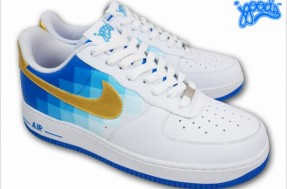 Nike Air Force 1 Pixel Fade Customs by JGoods  02.jpg