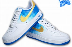 Nike Air Force 1 Pixel Fade Customs by JGoods  03.jpg