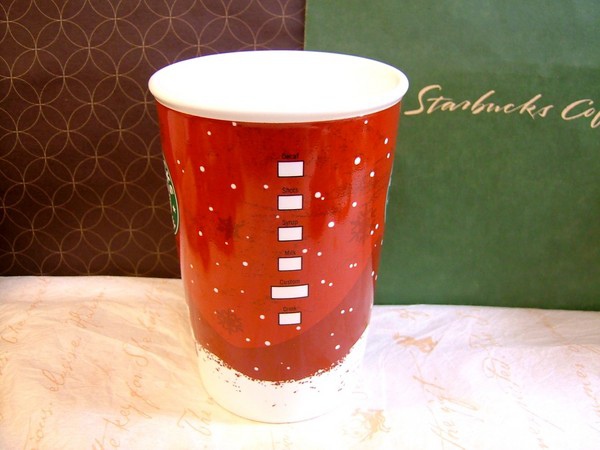 Starbucks 07' Xmas 02.jpg