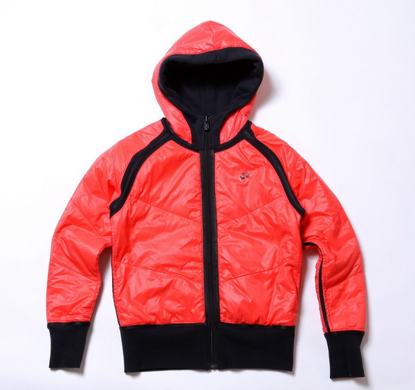 NIKE ICON [女]黑紅鋪棉雙面外套 反面.jpg