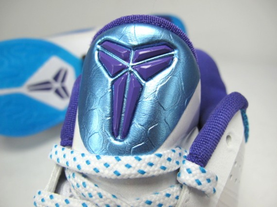 Nike Zoom Kobe V (5) – Charlotte Hornets 07.jpg
