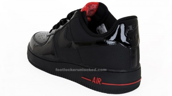 Nike Air Force 1 ‘07 黑-暗紅 01.jpg