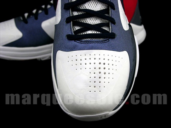 Nike Zoom Kobe V – Team USAB Edition 04.jpg