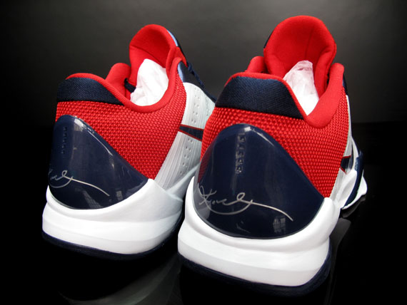 Nike Zoom Kobe V – Team USAB Edition 06.jpg