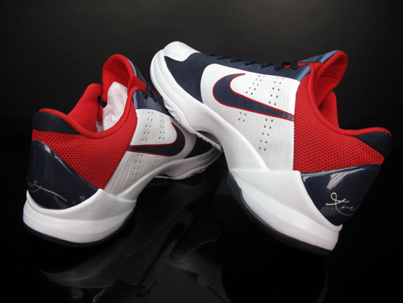 Nike Zoom Kobe V – Team USAB Edition 10.jpg