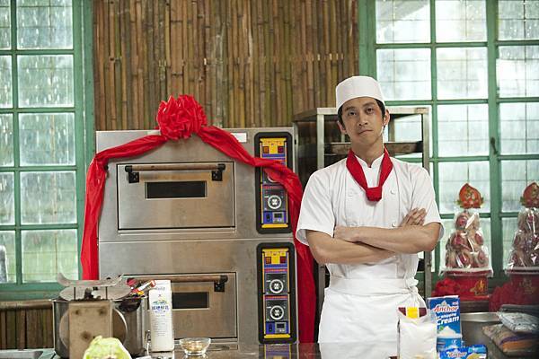 高秉宏（糕餅）–陳漢典 飾演