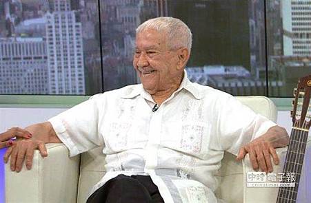 喝麥片、柳橙汁、咖啡 活102歲