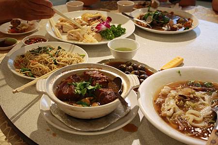 IMG_5557.jpg IMG_5557.jpg