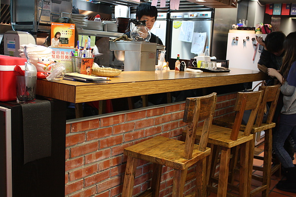 IMG_2501.jpg IMG_2501.jpg