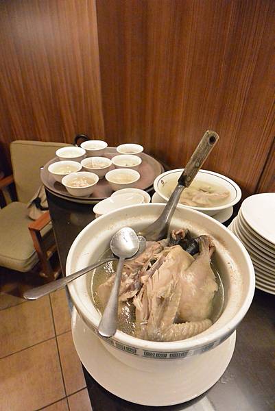 亞亞的2015母親節聚餐 (18).JPG