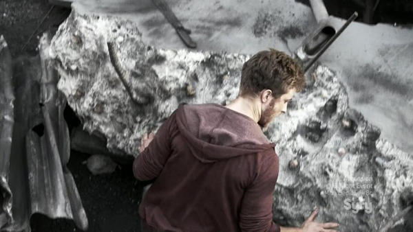S01E09-03.jpg S01E09-03.jpg