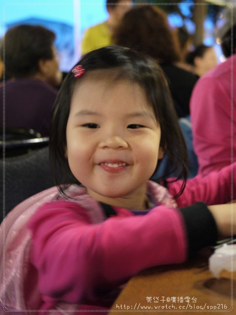 【台中霧峰食記】提前慶祝母親節,歡樂餵祭五臟廟在「霖記甕缸雞 【台中霧峰食記】提前慶祝母親節,歡樂餵祭五臟廟在「霖記甕缸雞