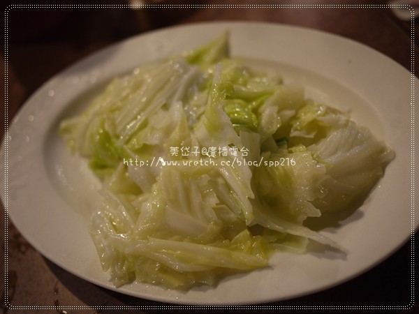 【台中霧峰食記】提前慶祝母親節,歡樂餵祭五臟廟在「霖記甕缸雞 【台中霧峰食記】提前慶祝母親節,歡樂餵祭五臟廟在「霖記甕缸雞