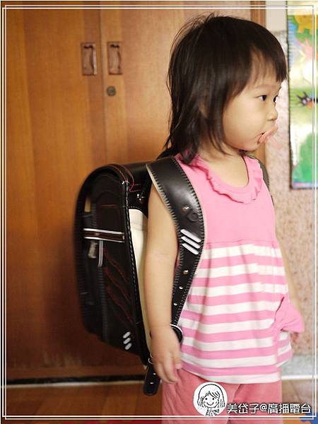 護脊書包試背1.jpg 護脊書包試背1.jpg