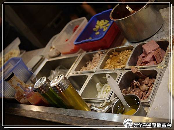 忠孝夜市-怪獸紐約式PIZZA 5.jpg