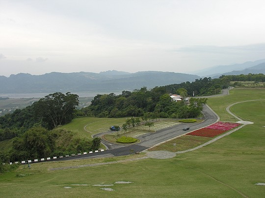 042.jpg 042.jpg