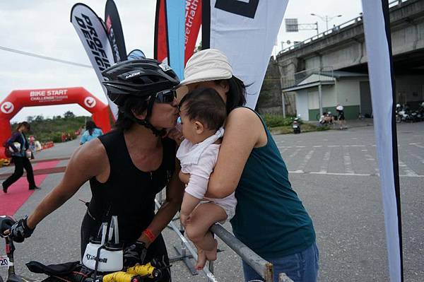 943187_632459550101354_218908515_n