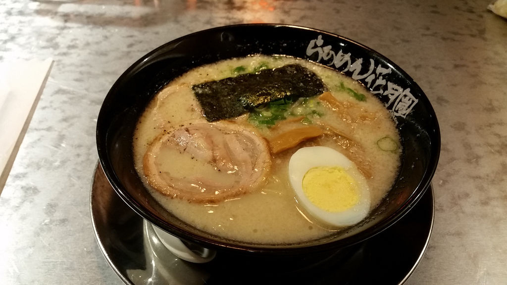 生活照-夜拍食物2.jpg 生活照-夜拍食物2.jpg