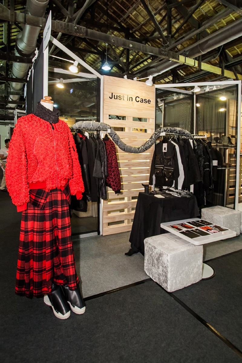 ExhibitionArea-201405120924O3C_b.JPG ExhibitionArea-201405120924O3C_b.JPG